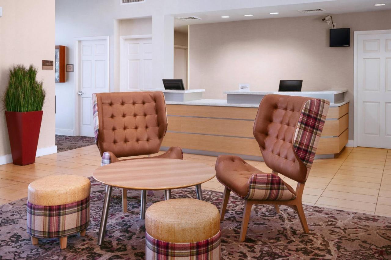 Philadelphia Willow Grove 3*