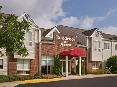 Philadelphia Willow Grove 3*