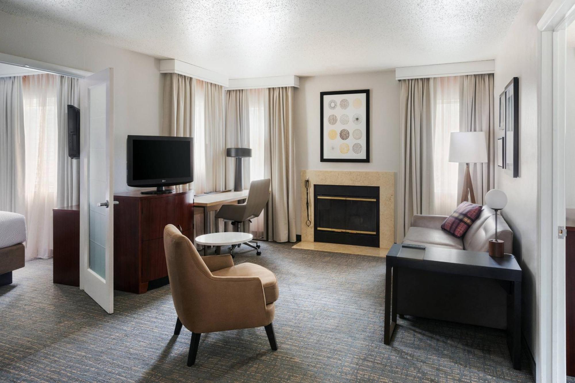 Philadelphia Willow Grove Hotel 3*