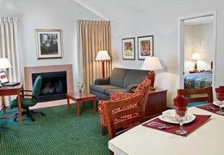 Philadelphia Willow Grove Hotel 3*